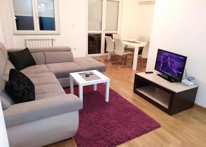 Butterfly Апартаменты Чачак